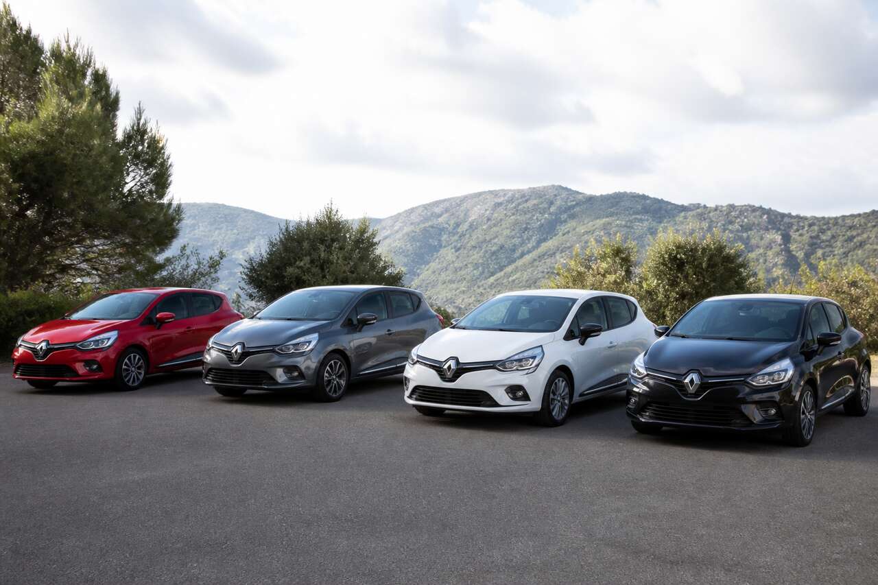 Panorama des versions et finitions: ce qui change vraiment entre les clio Panorama des versions et finitions: ce qui change vraiment entre les clio