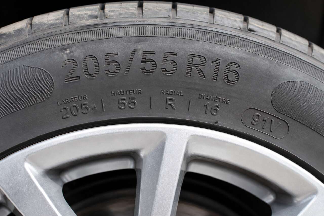 Où trouver la taille d’un pneu et comment la lire sur le flanc Où trouver la taille d’un pneu et comment la lire sur le flanc