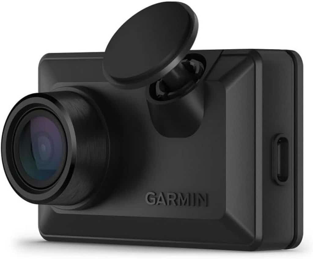 Test de la Garmin Dash Cam X110 : vidéo HD en format compact