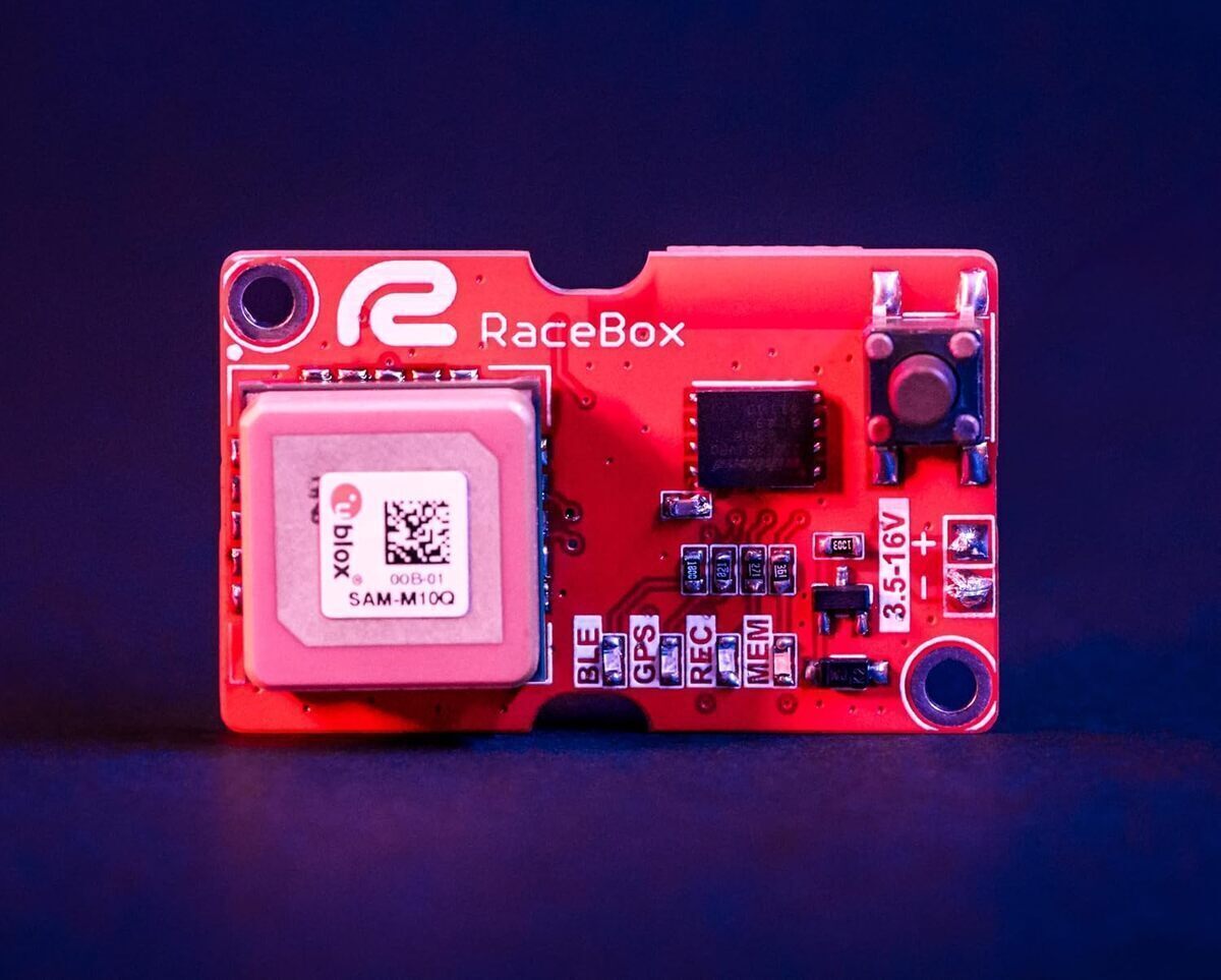 Test du RaceBox Micro : gPS 25Hz pour chrono et drag moto/voiture