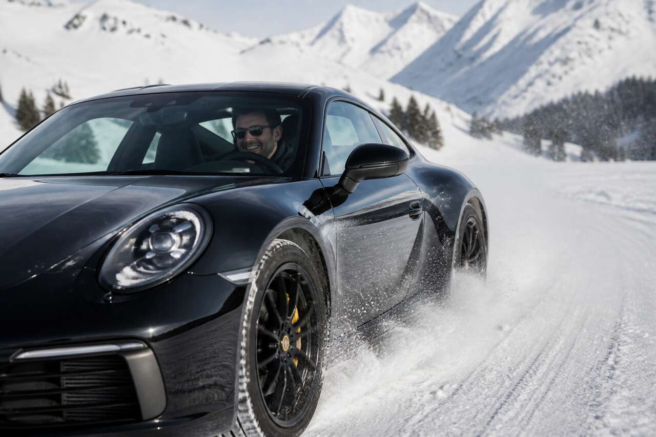 Meilleurs pneus hiver pour voiture sportive