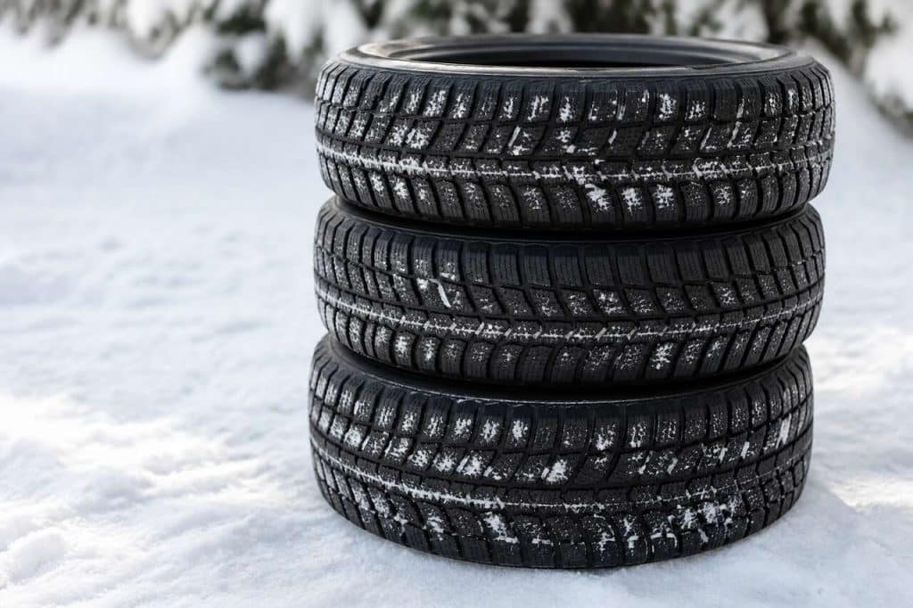 Comment choisir la bonne dimension de pneus hiver ?
