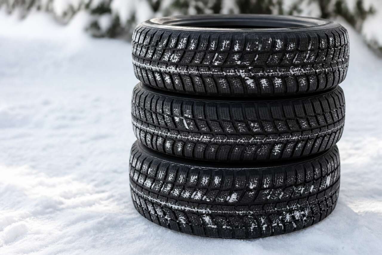 Comment choisir la bonne dimension de pneus hiver ?
